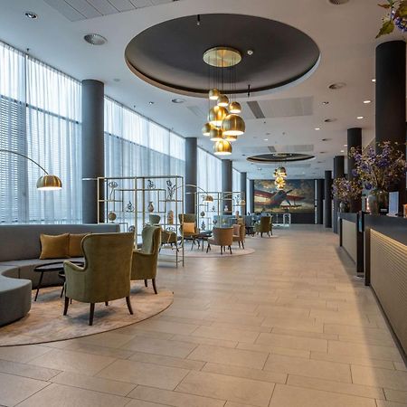 Hotel Park Plaza Amsterdam Airport Lijnden Esterno foto