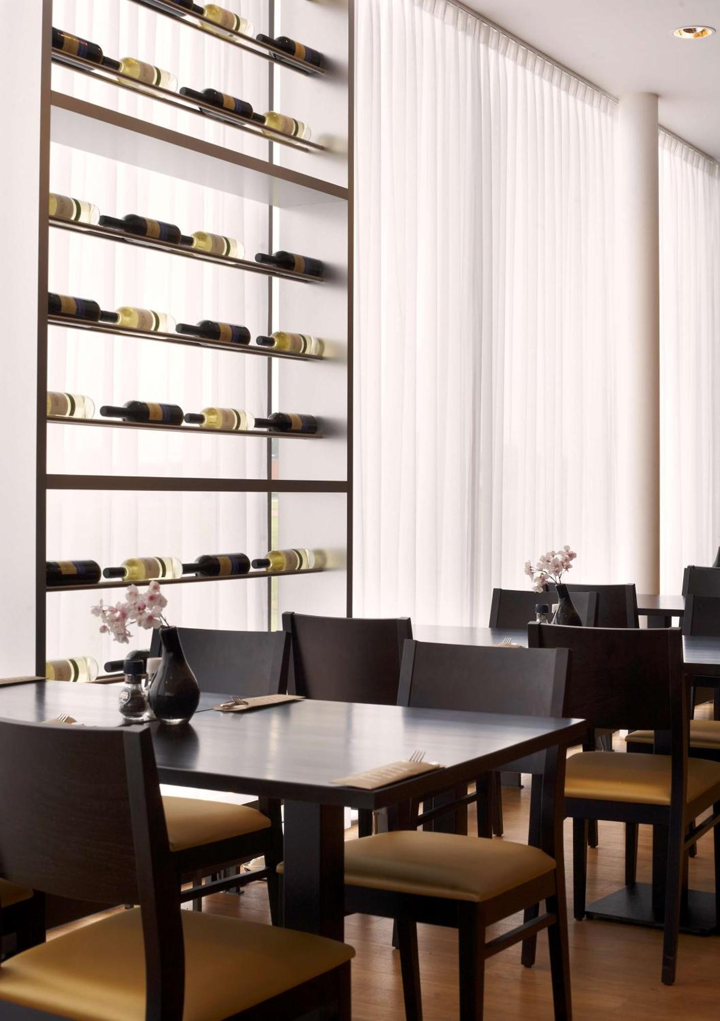 Hotel Park Plaza Amsterdam Airport Lijnden Esterno foto