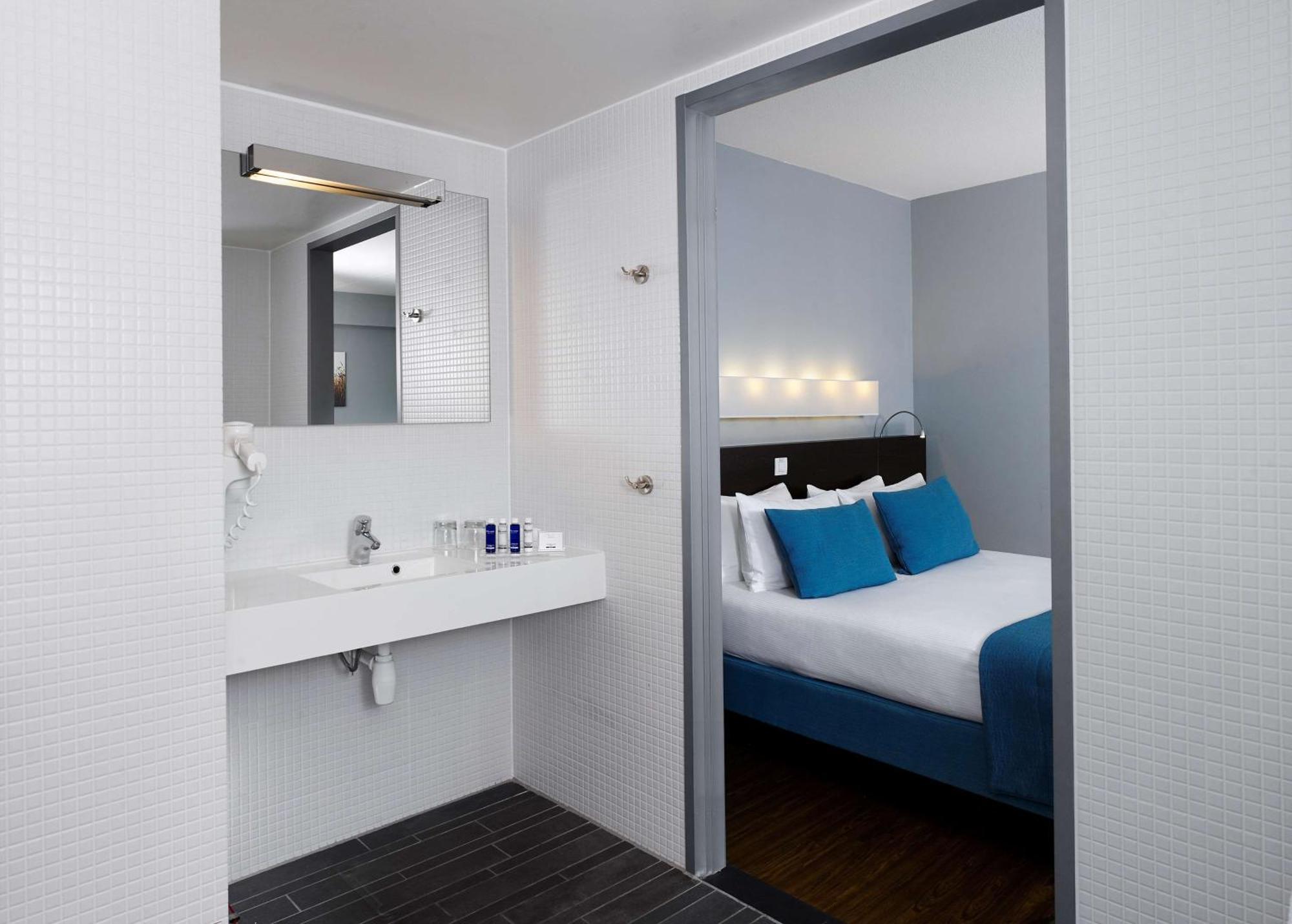 Hotel Park Plaza Amsterdam Airport Lijnden Esterno foto