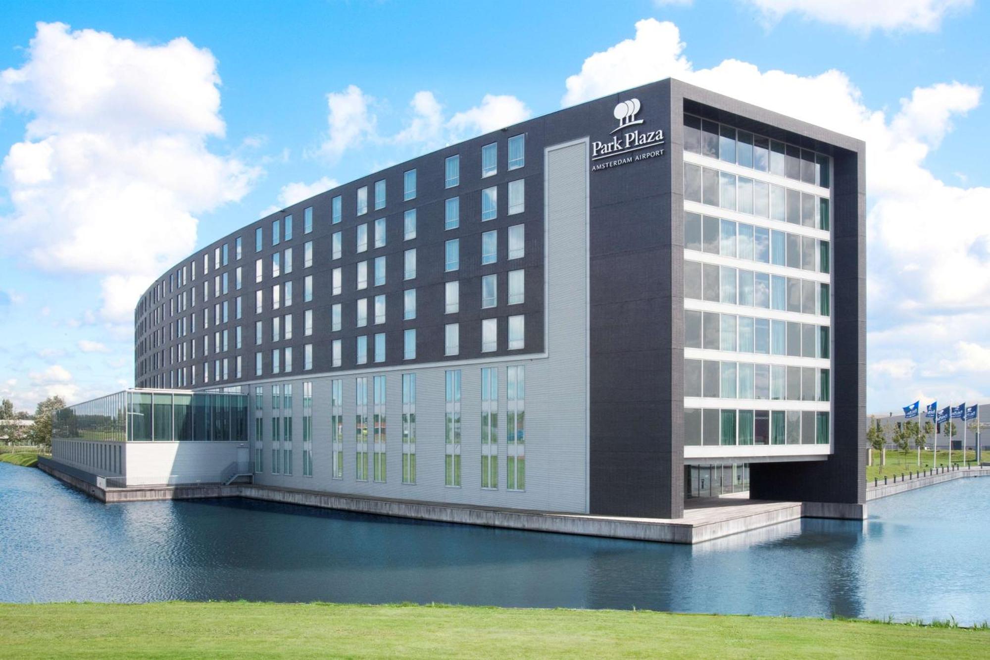Hotel Park Plaza Amsterdam Airport Lijnden Esterno foto