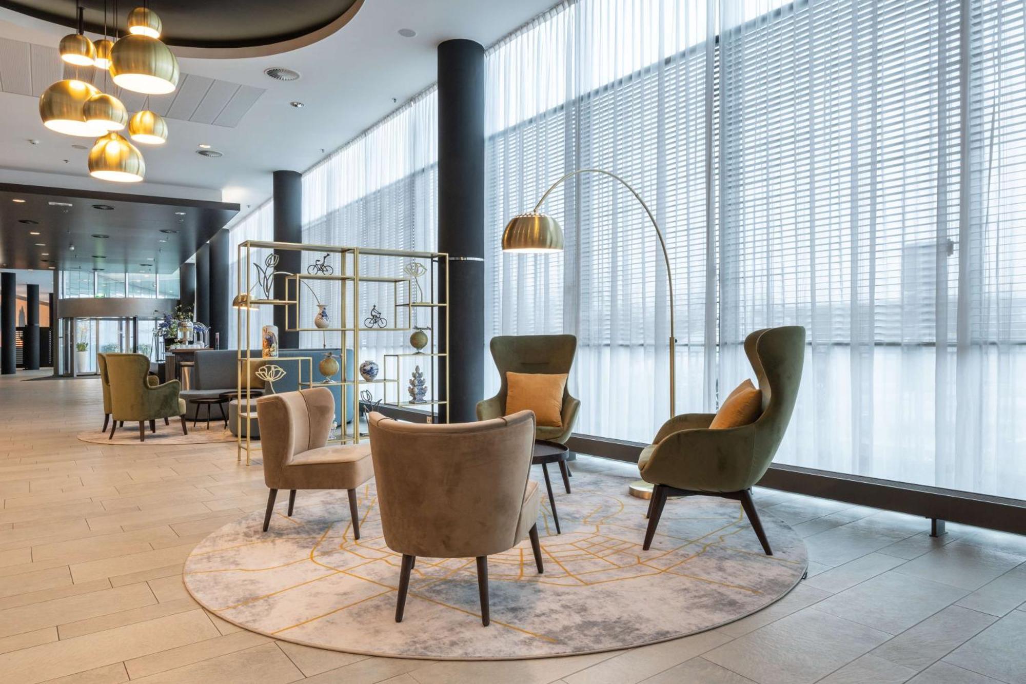 Hotel Park Plaza Amsterdam Airport Lijnden Esterno foto